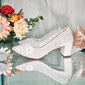 Brand New Bridal Beaded and Lace Shoes Size 10 with 2-1/2 inch chunky heels